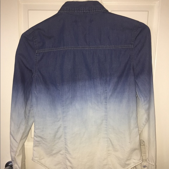 Top - Picture 2 of 4